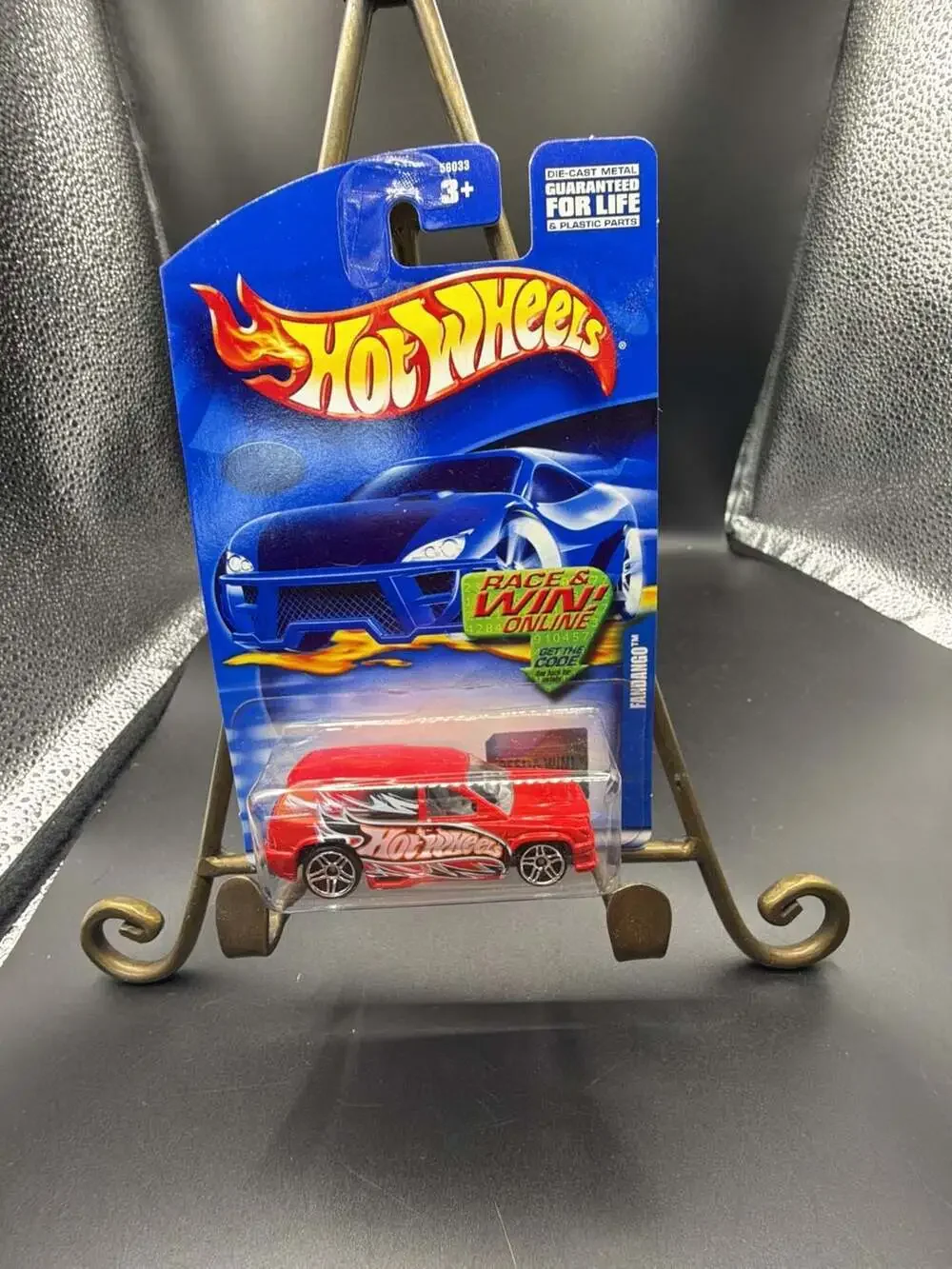2002 Hot Wheels Fandango Race & Win Online Edition Red Die-cast Car